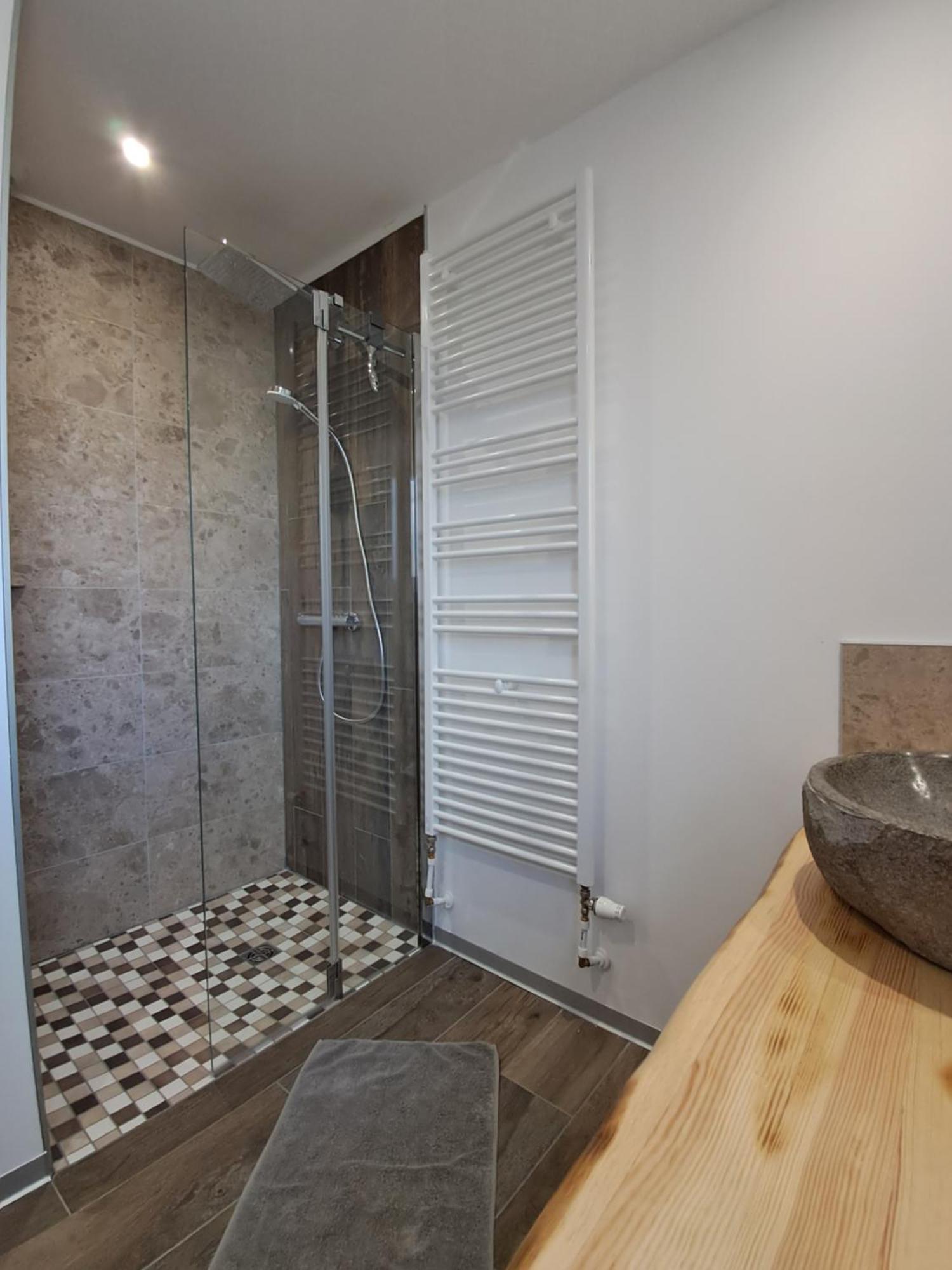 Grand Gite Des Pins Chaumousey Exterior foto